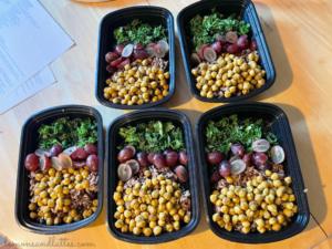 plastic meal prep containers